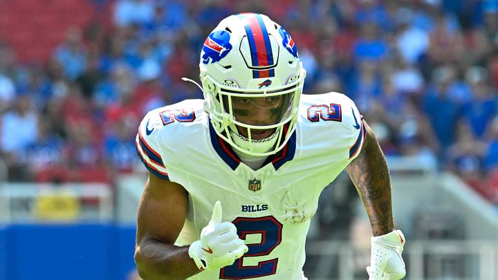 Buffalo Bills wide receiver DJ Moore (2) runs a pass route in the first quarter against the Carolina Panthers at the New Highmark Stadium Buffalo Bills wide receiver DJ Moore (2) runs a pass route in the first quarter against the Carolina Panthers at the New Highmark Stadium
