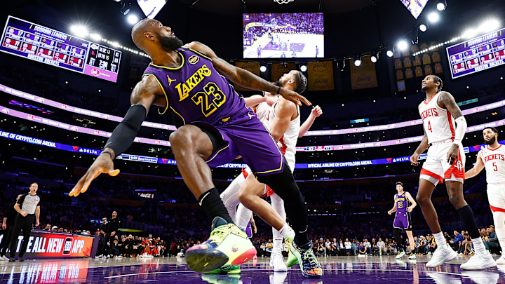 Houston Rockets v Los Angeles Lakers