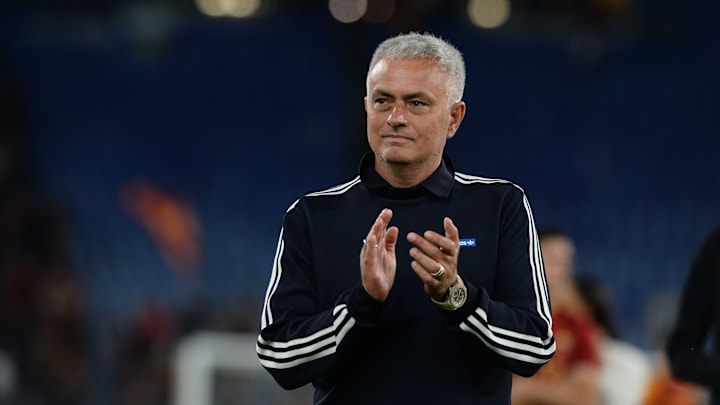 José Mourinho veut chiper un joueur du PSG.