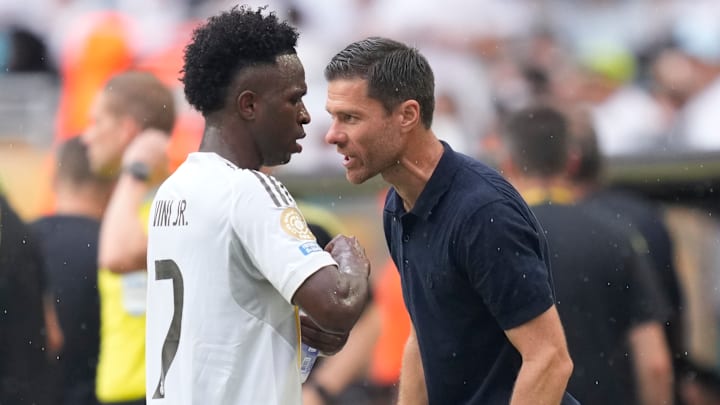 Xabi Alonso puts his faith in Vinicius. Xabi Alonso puts his faith in Vinicius.