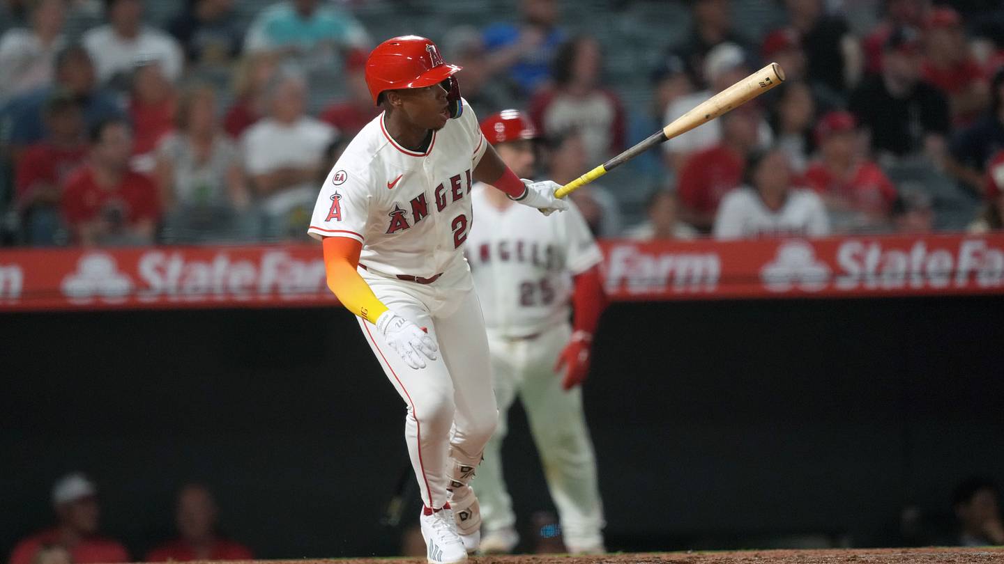 Angels Offense Delivers Early Wake-Up Call to Mariners Rookie Kade Anderson