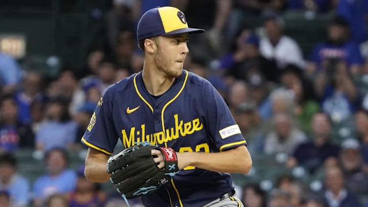 Aug 20, 2025; Chicago, Illinois, USA; Milwaukee Brewers pitcher Jacob Misiorowski (32) throws the ball against the Chicago Cubs during the first inning at Wrigley Field. Mandatory Credit: David Banks-Imagn Images