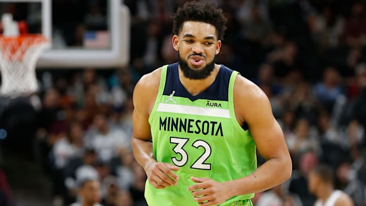 Karl-Anthony Towns alcanzó una importante marca para latinos en la NBA 