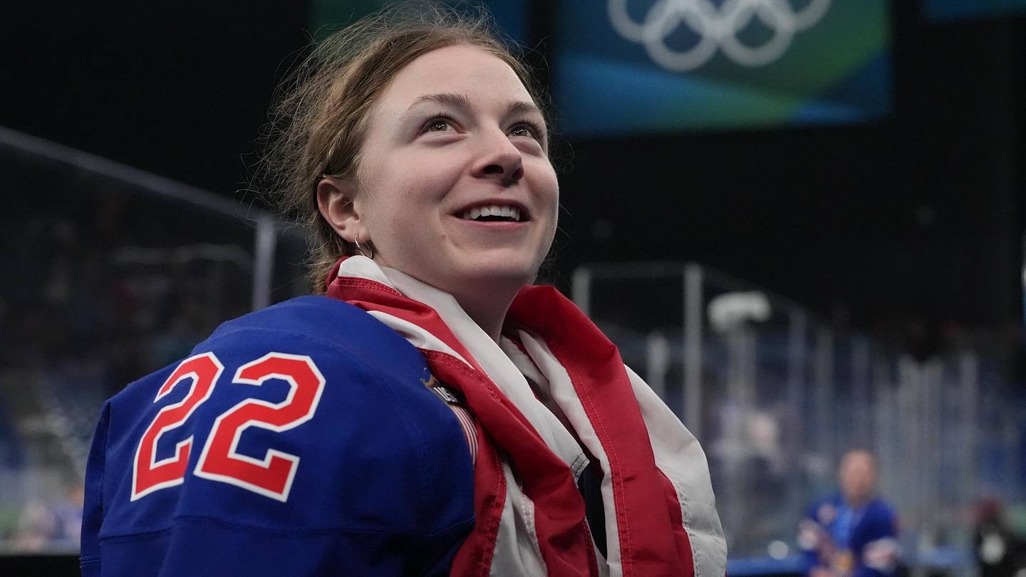 Penn State Hockey Takes Draft Spotlight With Tessa Janecke, Gavin McKenna
