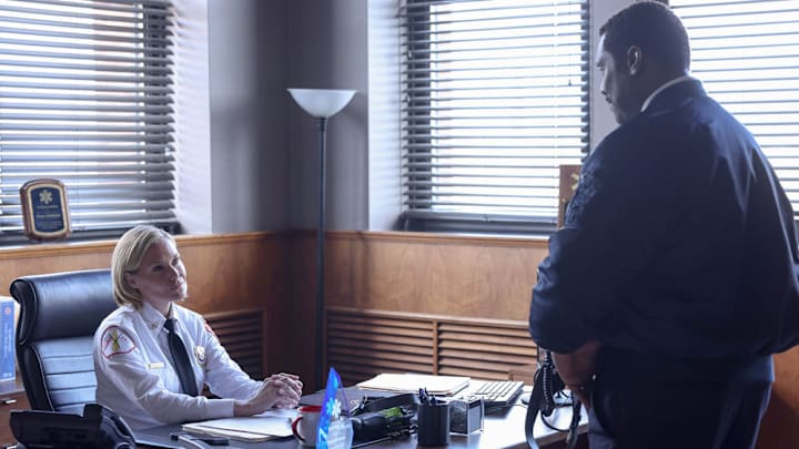 CHICAGO FIRE -- "All the Dark" Episode 12008 -- Pictured: (l-r) Laura Allen as Chief Robinson, Eamonn Walker as Chief Wallace Boden -- (Photo by: Adrian S Burrows Sr/NBC)