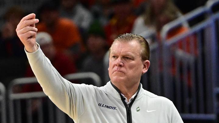 Mar 23, 2025; Milwaukee, WI, USA; Illinois Fighting Illini head coach Brad Underwood reacts during the first half in the second round of the NCAA Tournament against the Kentucky Wildcats at Fiserv Forum. Mandatory Credit: Benny Sieu-Imagn Images Mar 23, 2025; Milwaukee, WI, USA; Illinois Fighting Illini head coach Brad Underwood reacts during the first half in the second round of the NCAA Tournament against the Kentucky Wildcats at Fiserv Forum. Mandatory Credit: Benny Sieu-Imagn Images