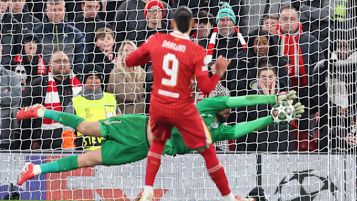 Liverpool FC v Paris Saint-Germain - UEFA Champions League 2024/25 Round of 16 Second Leg