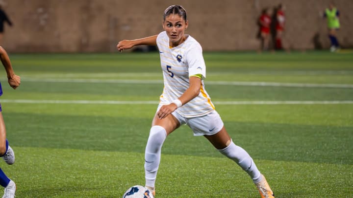 Pitt Women's Soccer Forward Sarah Schupansky 
