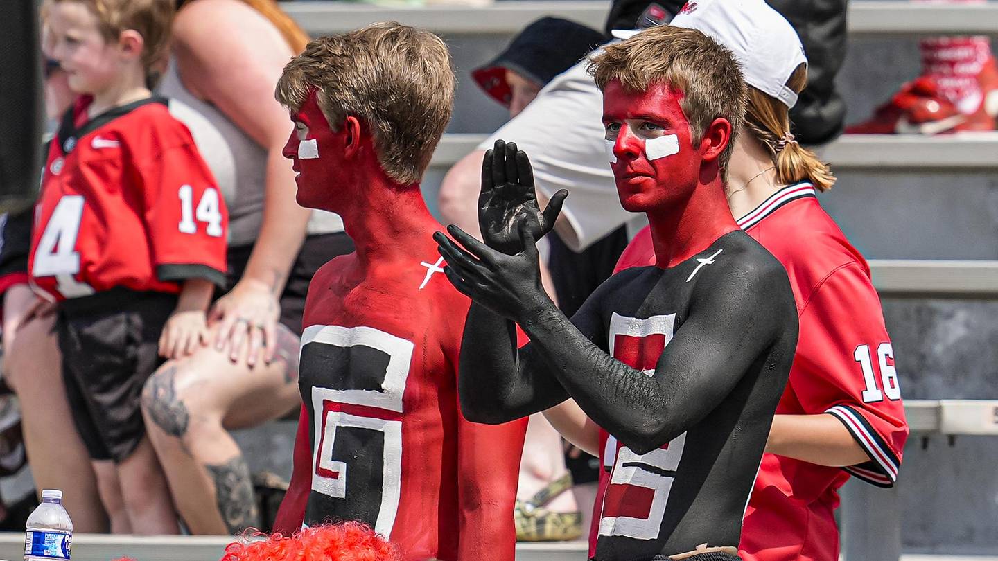 Georgia Bulldogs Fans and Opponents Express Dissatisfaction With Game Start Times