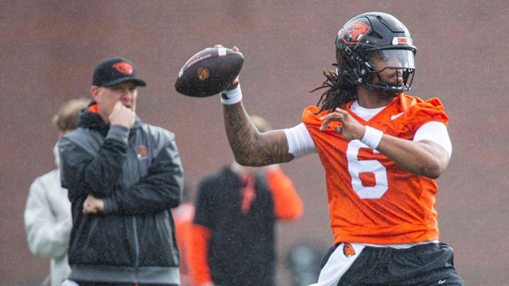 Oregon State's Maalik Murphy (6) throws the ball during the first day of spring practice at the Tommy Prothro Football Complex on Tuesday, March 4, 2025, in Corvallis, Ore.