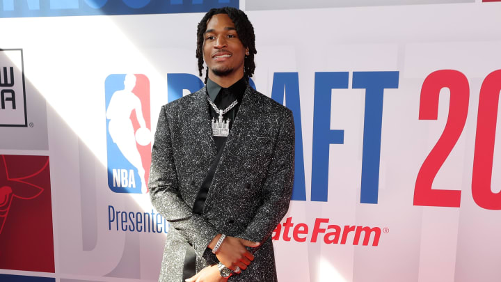 Jun 26, 2024; Brooklyn, NY, USA; Stephon Castle arrives for the first round of the 2024 NBA Draft at Barclays Center. 