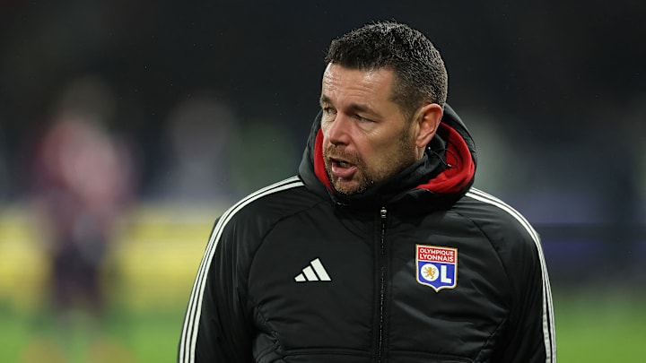 Un départ important à prévoir pour Pierre Sage et l'OL ? Un départ important à prévoir pour Pierre Sage et l'OL ?