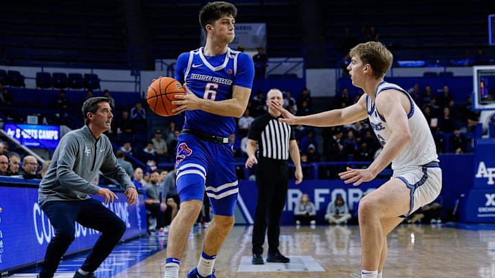 Boise State Broncos guard Pearson Carmichael.