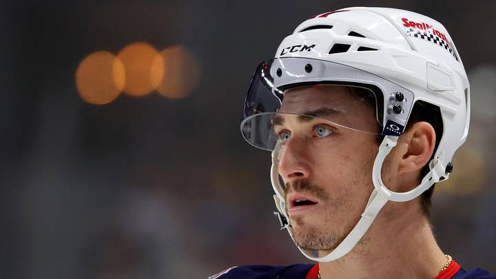 Apr 9, 2026; Buffalo, New York, USA; Columbus Blue Jackets left wing Mason Marchment (17) waits for the face-off during the first period against the Buffalo Sabres at KeyBank Center. Mandatory Credit: Timothy T. Ludwig-Imagn Images Apr 9, 2026; Buffalo, New York, USA; Columbus Blue Jackets left wing Mason Marchment (17) waits for the face-off during the first period against the Buffalo Sabres at KeyBank Center. Mandatory Credit: Timothy T. Ludwig-Imagn Images