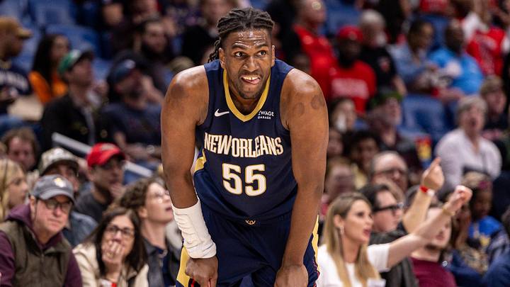 Feb 11, 2026; New Orleans, Louisiana, USA; New Orleans Pelicans forward Kevon Looney (55) looks on against the Miami Heat during the first half at Smoothie King Center. Mandatory Credit: Stephen Lew-Imagn Images