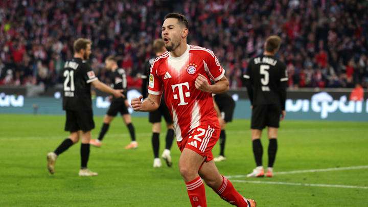Benefica are showing concrete interest in Bayern Munich defender Raphael Guerreiro. Benefica are showing concrete interest in Bayern Munich defender Raphael Guerreiro.