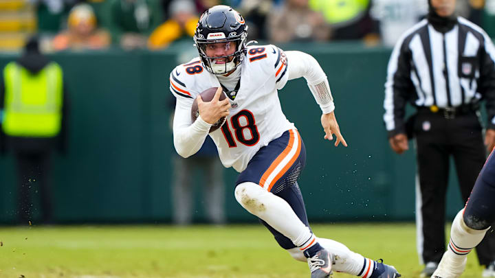 Chicago Bears v Green Bay Packers