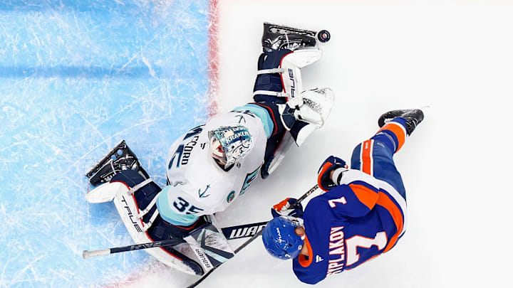 New York Islanders Maxim Tsyplakov scored a part of a rally that fell short.