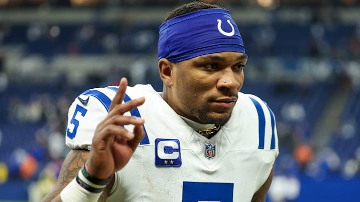 Tennessee Titans v Indianapolis Colts