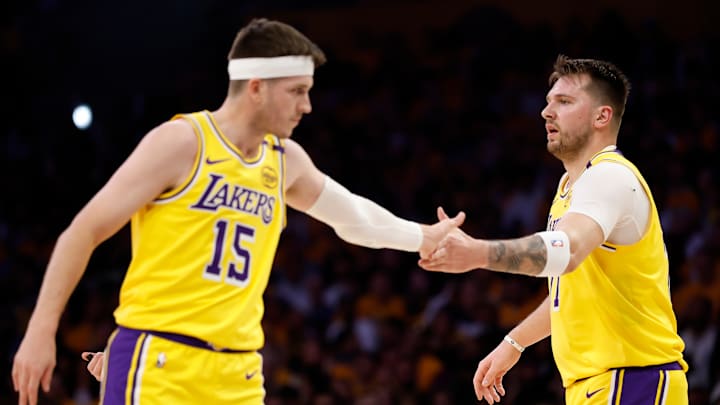 Austin Reaves y Luka Doncic integran el backcourt titular de los Lakers
