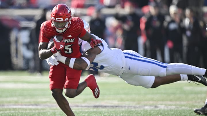 Nov 25, 2023; Louisville, Kentucky, USA;  Louisville Cardinals running back Jawhar Jordan (25) runs