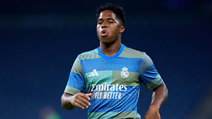 Endrick ne joue pas. Endrick ne joue pas.