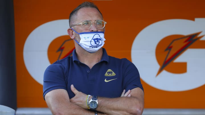 Pumas UNAM v Cruz Azul - Torneo Apertura 2021 Liga MX