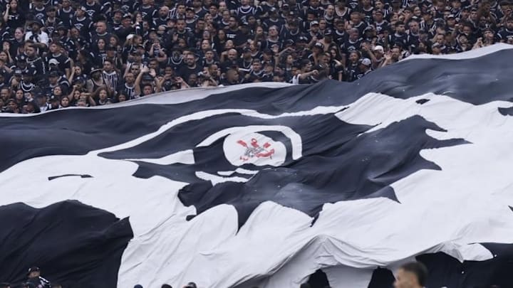 Corinthians afasta presidente do Conselho Deliberativa, Romeu Tuma Jr.