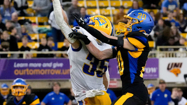 Humboldt's Chase Flaherty is one of the top returning wide receivers in Iowa for 2025.