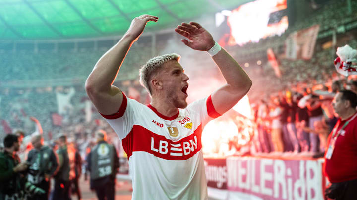 Ermedin Demirovic feiert mit dem VfB den DFB-Pokal-Titel Ermedin Demirovic feiert mit dem VfB den DFB-Pokal-Titel