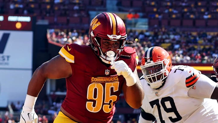 Oct 6, 2024; Landover, Maryland, USA; Cleveland Browns quarterback Deshaun Watson (4) throws a pass against Washington Commanders defensive tackle Jer'Zhan Newton (95) during the second quarter at NorthWest Stadium. Mandatory Credit: Peter Casey-Imagn Images Oct 6, 2024; Landover, Maryland, USA; Cleveland Browns quarterback Deshaun Watson (4) throws a pass against Washington Commanders defensive tackle Jer'Zhan Newton (95) during the second quarter at NorthWest Stadium. Mandatory Credit: Peter Casey-Imagn Images