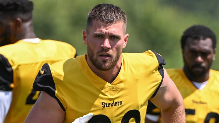 Jul 28, 2024; Latrobe, PA, USA; Pittsburgh Steelers linebacker T.J. Watt (90) participates in drills during training camp at Saint Vincent College. Mandatory Credit: Barry Reeger-USA TODAY Sports Jul 28, 2024; Latrobe, PA, USA; Pittsburgh Steelers linebacker T.J. Watt (90) participates in drills during training camp at Saint Vincent College. Mandatory Credit: Barry Reeger-USA TODAY Sports