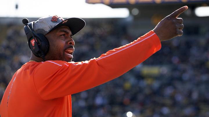 Michael Nnabuife, a 2027 three-star tight end who just committed to Syracuse football, will officially visit next month.