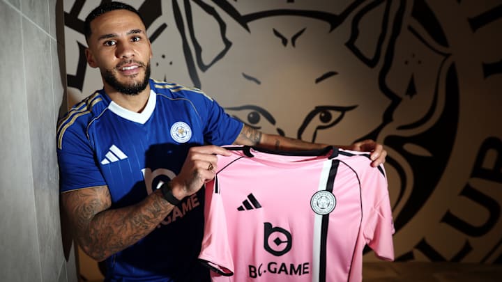 Leicester City Unveil New Signing Jamaal Lascelles