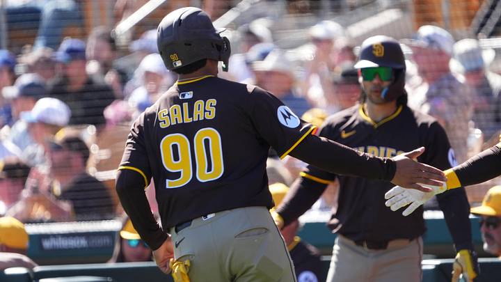 Feb 23, 2025; Phoenix, Arizona, USA; San Diego Padres catcher Ethan Salas (90) scores a run against the Los Angeles Dodgers during the second inning at Camelback Ranch-Glendale. Mandatory Credit: Joe Camporeale-Imagn Images Feb 23, 2025; Phoenix, Arizona, USA; San Diego Padres catcher Ethan Salas (90) scores a run against the Los Angeles Dodgers during the second inning at Camelback Ranch-Glendale. Mandatory Credit: Joe Camporeale-Imagn Images