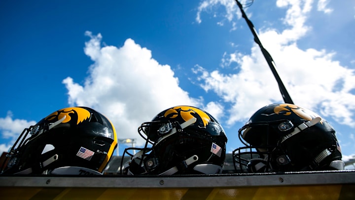 Helmets with Iowa Hawkeyes Tigerhawk logos are seen before a NCAA college football game in the Vrbo Citrus Bowl against Kentucky, Saturday, Jan. 1, 2022, at Camping World Stadium in Orlando, Fla.
211231 Iowa Kentucky Citrus Fb Pregame 018 Jpg Helmets with Iowa Hawkeyes Tigerhawk logos are seen before a NCAA college football game in the Vrbo Citrus Bowl against Kentucky, Saturday, Jan. 1, 2022, at Camping World Stadium in Orlando, Fla.
211231 Iowa Kentucky Citrus Fb Pregame 018 Jpg