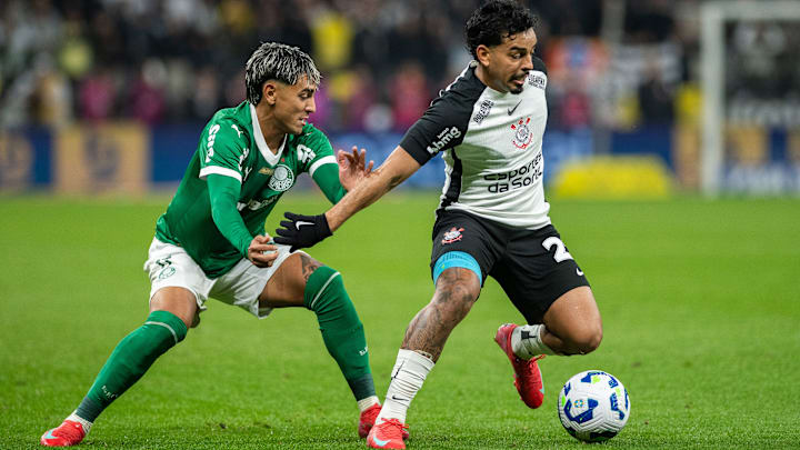 Corinthians e Palmeiras disputam clássico no domingo
