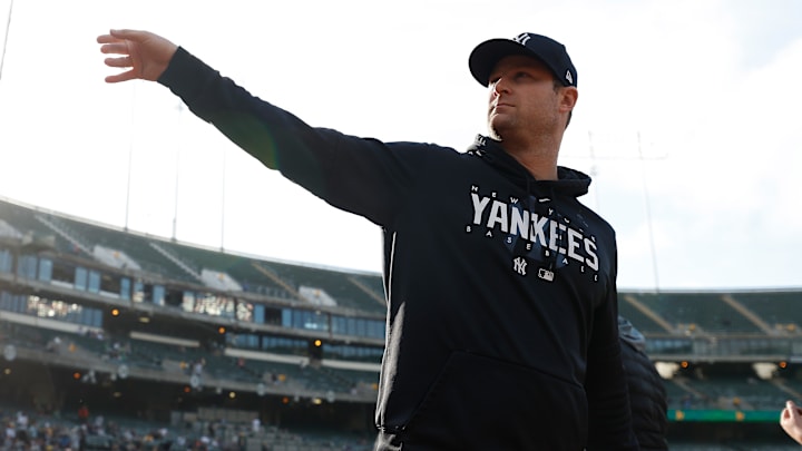 Los Yankees van tras abridores que respalden a Gerrit Cole en la rotación