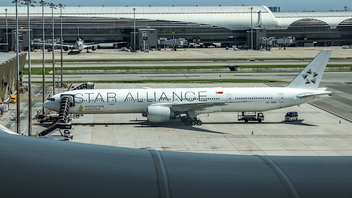 Singapore Airlines flight hits severe turbulence, one passenger dead
