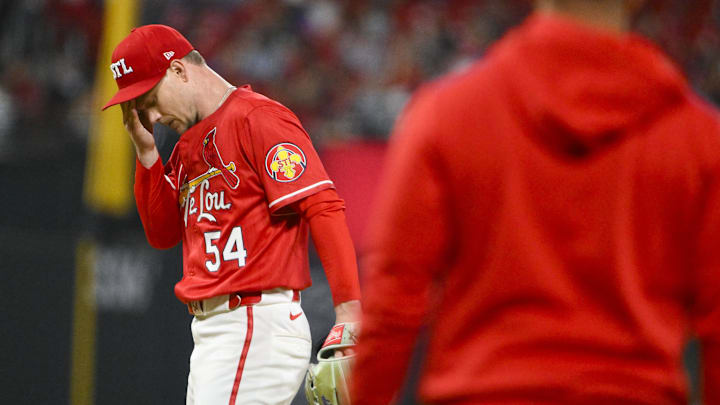 May 2, 2025; St. Louis, Missouri, USA;  St. Louis Cardinals starting pitcher Sonny Gray (54) waits on the mound as manager Oliver Marmol (37) walks out to remove him from the game against the New York Mets during the fifth inning at Busch Stadium. Mandatory Credit: Jeff Curry-Imagn Images