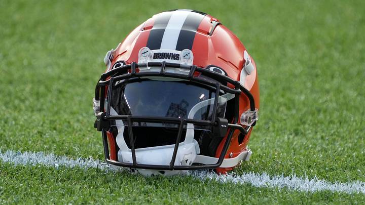 Aug 3, 2023; Canton, Ohio, USA; A Cleveland Browns helmet with Oakley visor on the field at Tom Benson Hall of Fame Stadium. Mandatory Credit: Kirby Lee-Imagn Images Aug 3, 2023; Canton, Ohio, USA; A Cleveland Browns helmet with Oakley visor on the field at Tom Benson Hall of Fame Stadium. Mandatory Credit: Kirby Lee-Imagn Images