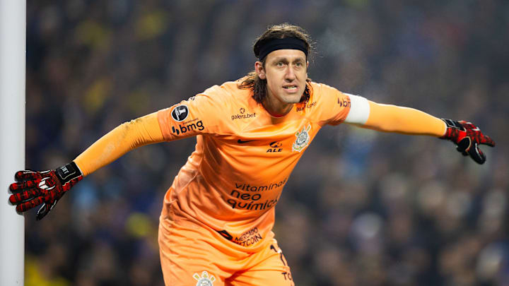 Performance de Cássio foi fundamental para colocar o Corinthians novamente na vice-liderança do Brasileirão 