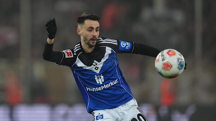 Fabio Vieira ist Stammspieler und Leistungsträger beim HSV Fabio Vieira ist Stammspieler und Leistungsträger beim HSV