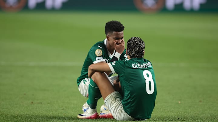 Derrota foi o último jogo de Estêvão no Palmeiras