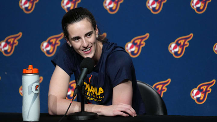 Jun 19, 2025; San Francisco, California, USA; Indiana Fever guard Caitlin Clark (22) talks to media members before the game against the Golden State Valkyries at Chase Center. Mandatory Credit: Darren Yamashita-Imagn Images Jun 19, 2025; San Francisco, California, USA; Indiana Fever guard Caitlin Clark (22) talks to media members before the game against the Golden State Valkyries at Chase Center. Mandatory Credit: Darren Yamashita-Imagn Images