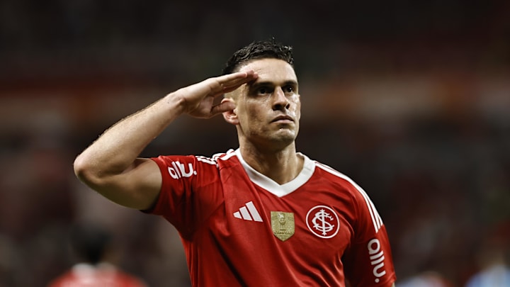 Borré foi o grande nome da vitória expressiva do Inter no Gre-Nal Borré foi o grande nome da vitória expressiva do Inter no Gre-Nal