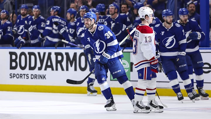 Brandon Hagel and the Lightning are home favorites against the Canadiens.