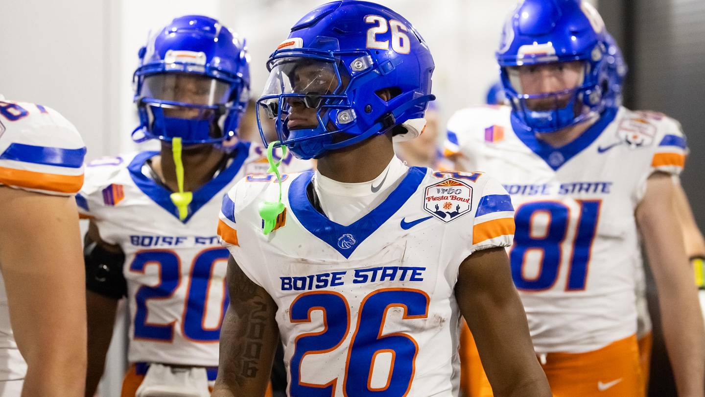 Ashton Jeanty’s replacement misses first two Boise State fall camp ...