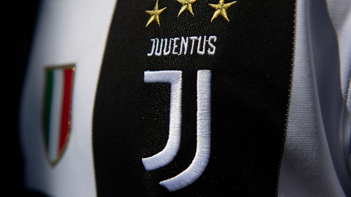 The Juventus Club Crest