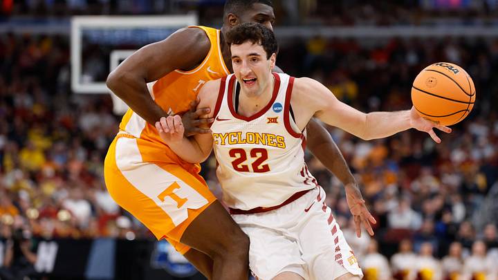 Mar 27, 2026; Chicago, IL, USA; Iowa State Cyclones forward Milan Momcilovic (22) drives the ball against Tennessee Volunteers forward Jaylen Carey (23) in the first half during a Sweet Sixteen game of the Midwest Regional of the men's 2026 NCAA Tournament at United Center. Mandatory Credit: Kamil Krzaczynski-Imagn Images